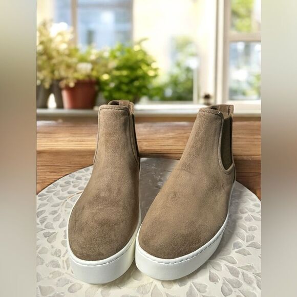 Vince Warren $295 Leather Water Resistant Suede Genuine Shearling Sneaker Boots - Picture 3 of 10